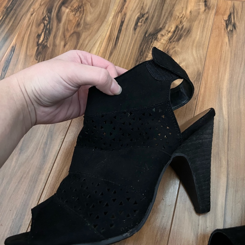 Cute heels - Picture 3 of 4